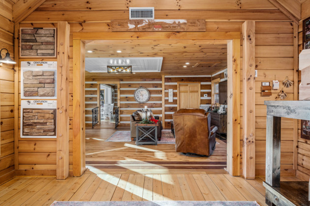 Honest-Abe-Murph-Christmas-456_TNPC