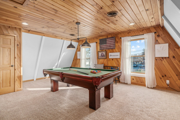 Honest-Abe-Murph-Christmas-527_TNPC