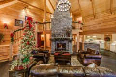 Crossville Honest Abe Model Home, Christmas, Cambridge Plan