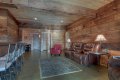 Family-Room-02-001
