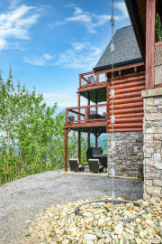 1_Suiter-Gatlinburg-023_TNPC