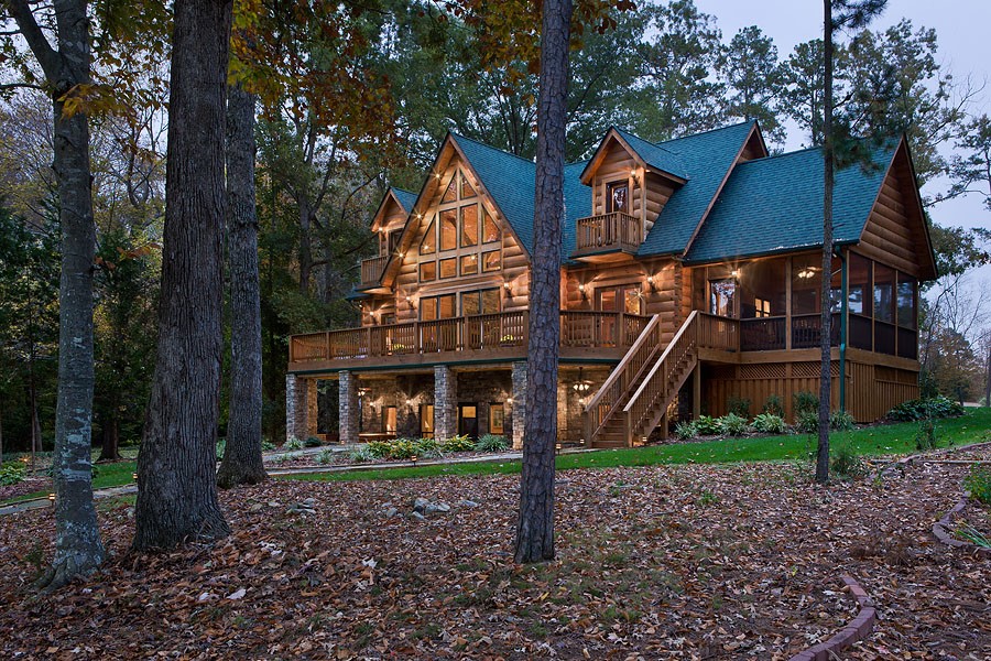 Exterior, horizontal, overall rear 3/4 view at twilight, Joyce residence, Bracey, Virginia; Honest Abe Log Homes