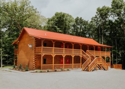 Green River Lake: Holmes Bend Lodge