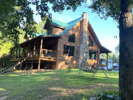 DIY Log Cabin in Kentucky