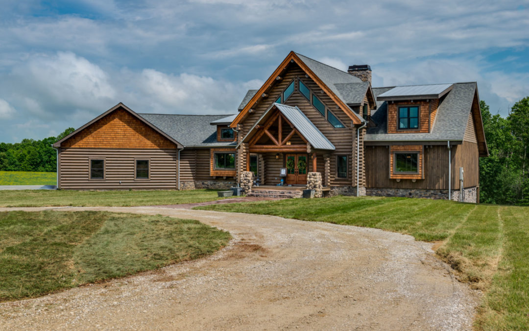 What Do I Need to Look for in a Log Home Finish?