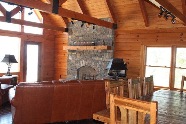 leak at log home 024